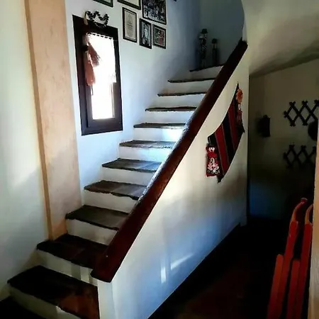 ενοικιαζόμενη παραδοσιακή σαν παραμύθι * Volakas