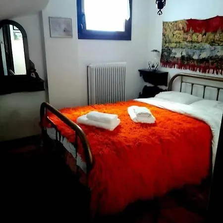 Appartement ενοικιαζόμενη παραδοσιακή σαν παραμύθι