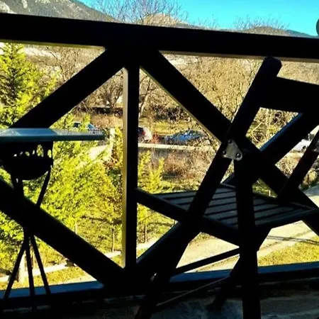 ενοικιαζόμενη παραδοσιακή σαν παραμύθι * Volakas