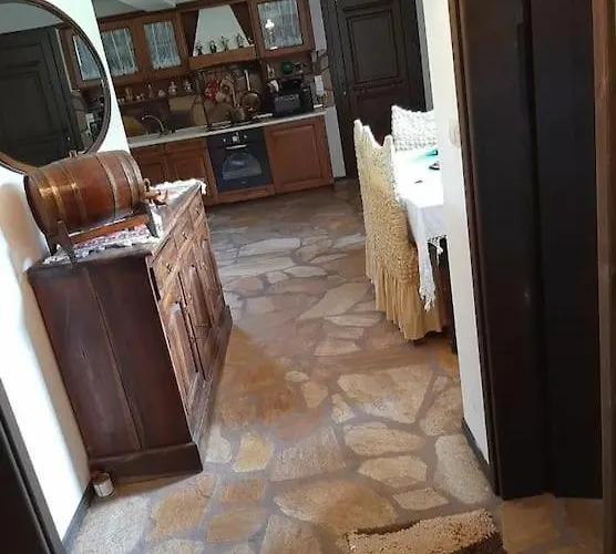 ενοικιαζόμενη παραδοσιακή σαν παραμύθι * Volakas